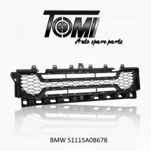 BMW U12 M Variant Middle Grill w/o ACC Cutout | OEM 51115A0B678