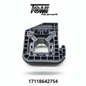 BMW G05/G06/G07/G01/G02/F98 Radiator Module Mounting RH | OEM 17118642754