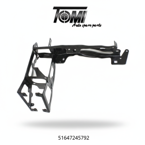 BMW F20/F20 LCI/F22/F22 LCI/F30/F30 LCI Headlight Bracket RH | OEM 51647245792